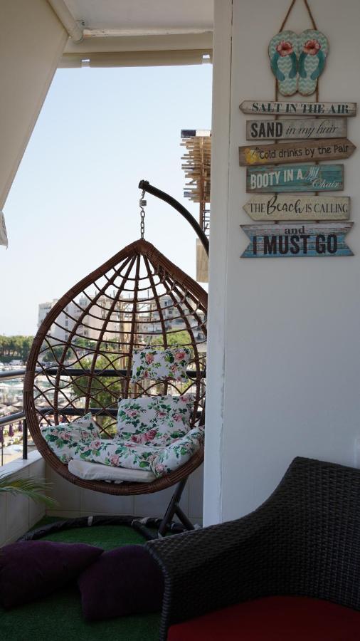 Km Beach View Apartment La Canea Exterior foto