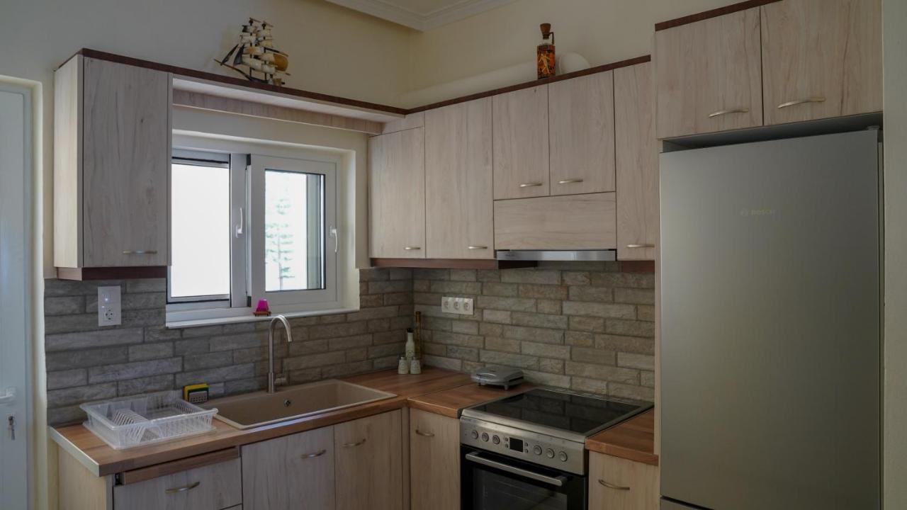 Km Beach View Apartment La Canea Exterior foto