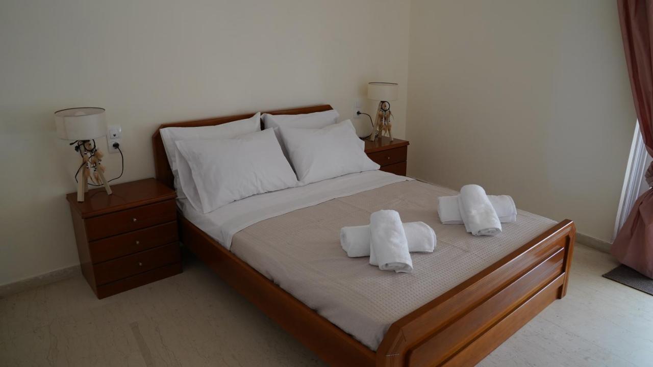 Km Beach View Apartment La Canea Exterior foto